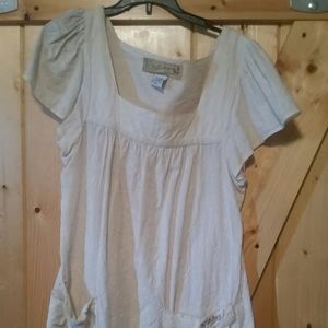 Medium, billabong, peasant top